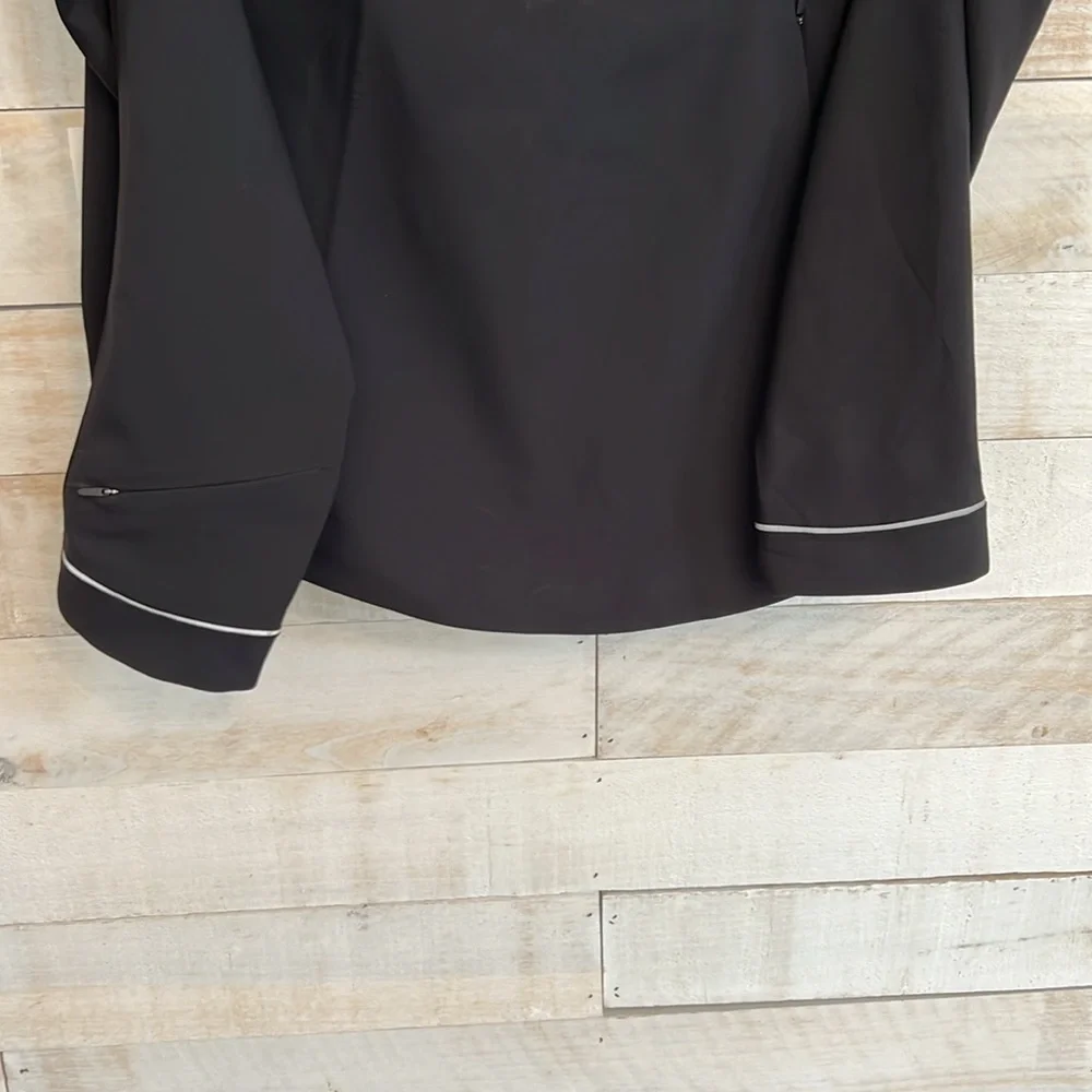 lululemon athletica Black Jacket - Picture 6 of 6
